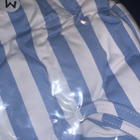 blue and white striped dress with cutout back - Picture 3 of 7